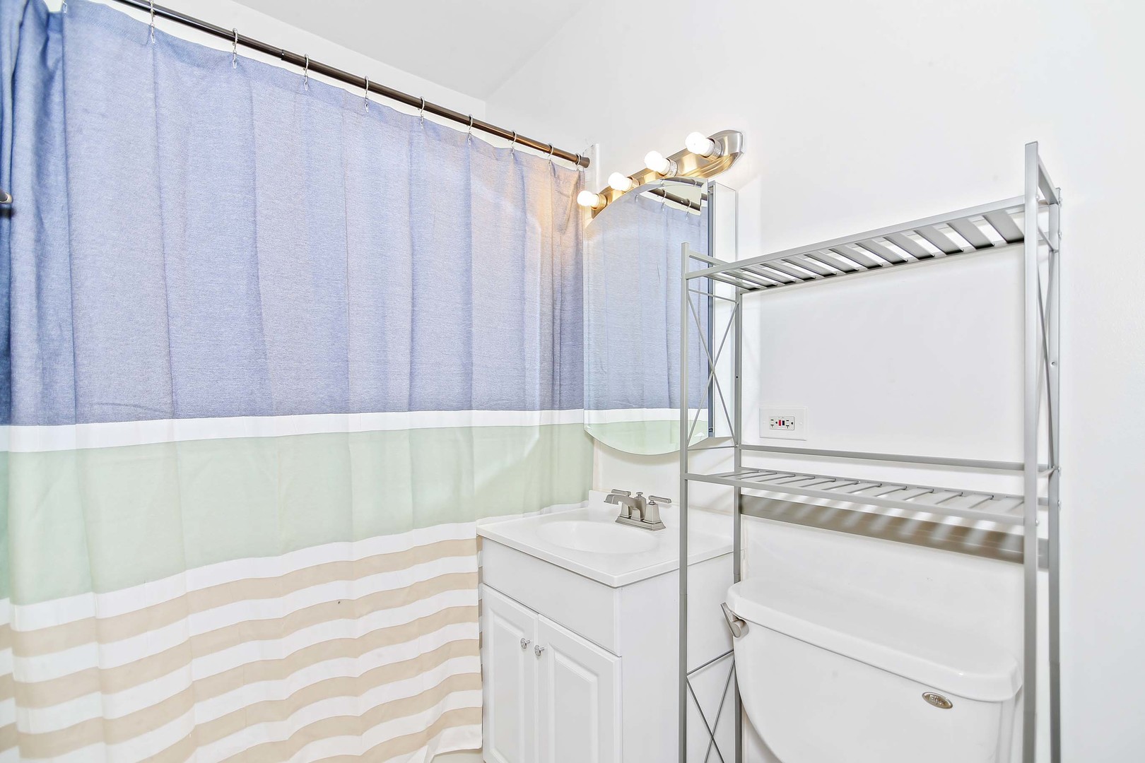 6618 19th Street, Unit 2 Berwyn, IL 60402 - Photo 10 of 13