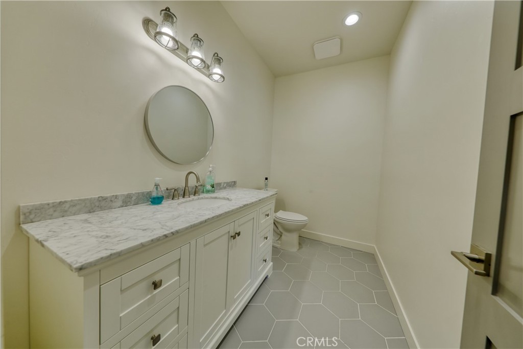 25904 Bear Valley Road Tehachapi, CA 93561 - Photo 32 of 66