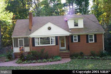 4025 Laurel Road Alexandria, VA 22309 - Photo 1 of 24 Exterior (Main)