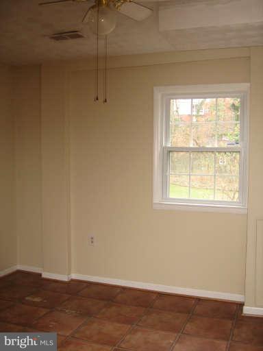 4025 Laurel Road Alexandria, VA 22309 - Photo 11 of 24 Bedroom