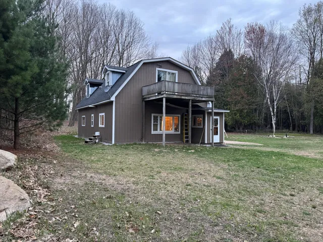 $264,900 | 264 South 30th Avenue, Sears, MI 49679