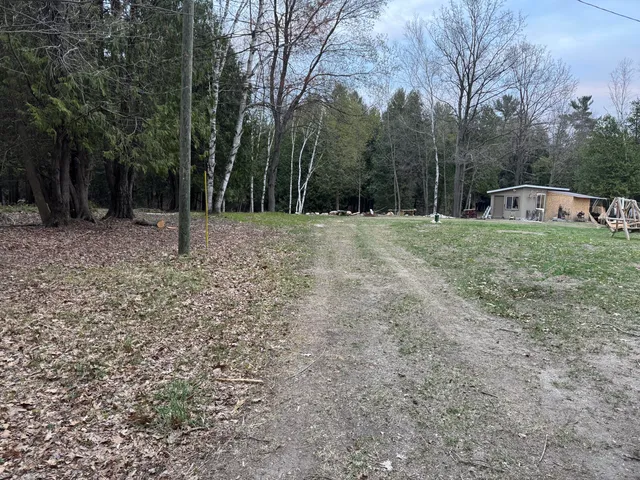 $264,900 | 264 South 30th Avenue, Sears, MI 49679