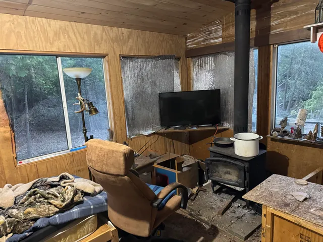 $264,900 | 264 South 30th Avenue, Sears, MI 49679