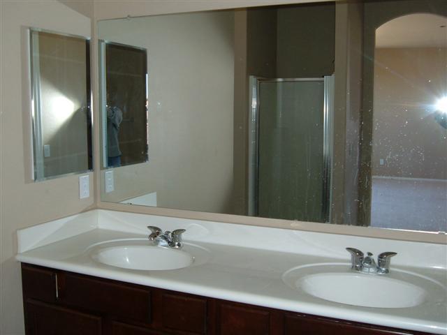 17813 North Madison Road Maricopa, AZ 85139 - Photo 4 of 7 Master bath