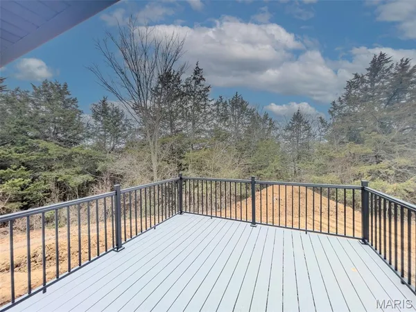 $389,900 | 12301 County Road 4037, Holts Summit, MO 65043