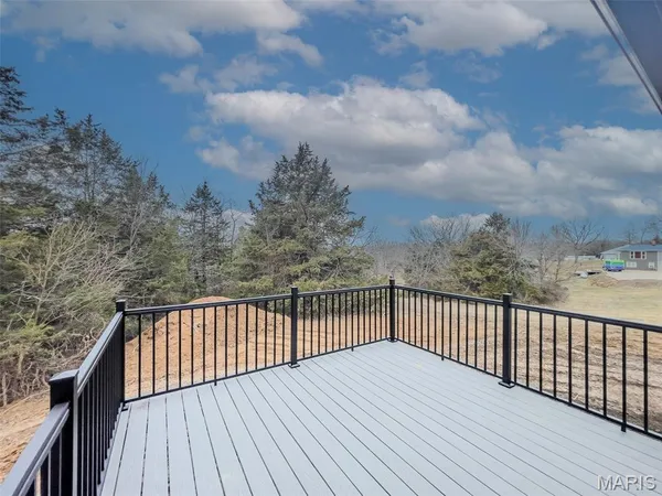 $389,900 | 12301 County Road 4037, Holts Summit, MO 65043