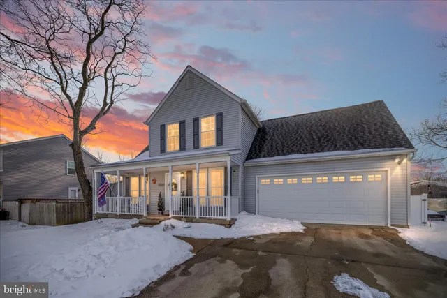 $549,900 | 851 North Shore Drive, Glen Burnie, MD 21060