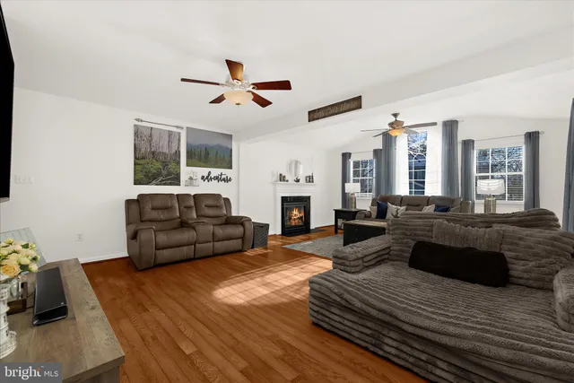 $549,900 | 851 North Shore Drive, Glen Burnie, MD 21060