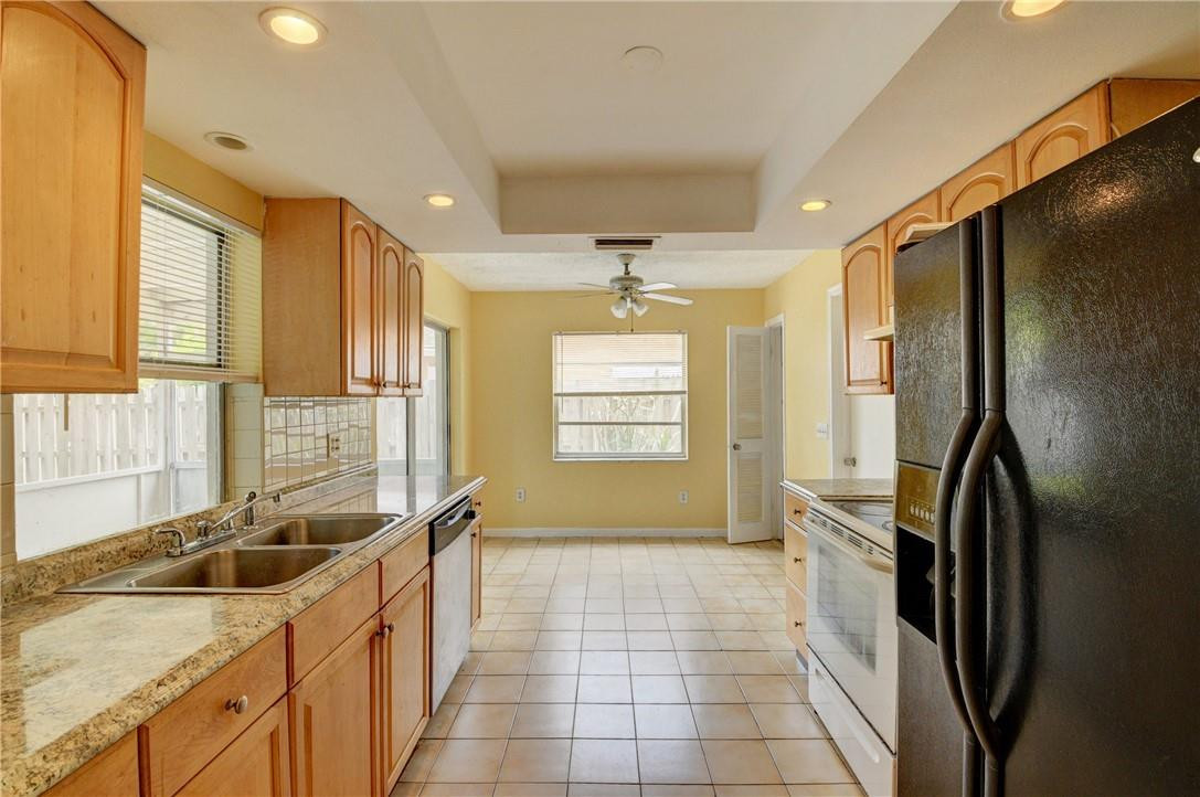 9402 Southwest 2nd Street Boca Raton, FL 33428 - Photo 16 of 33 Photo 16
