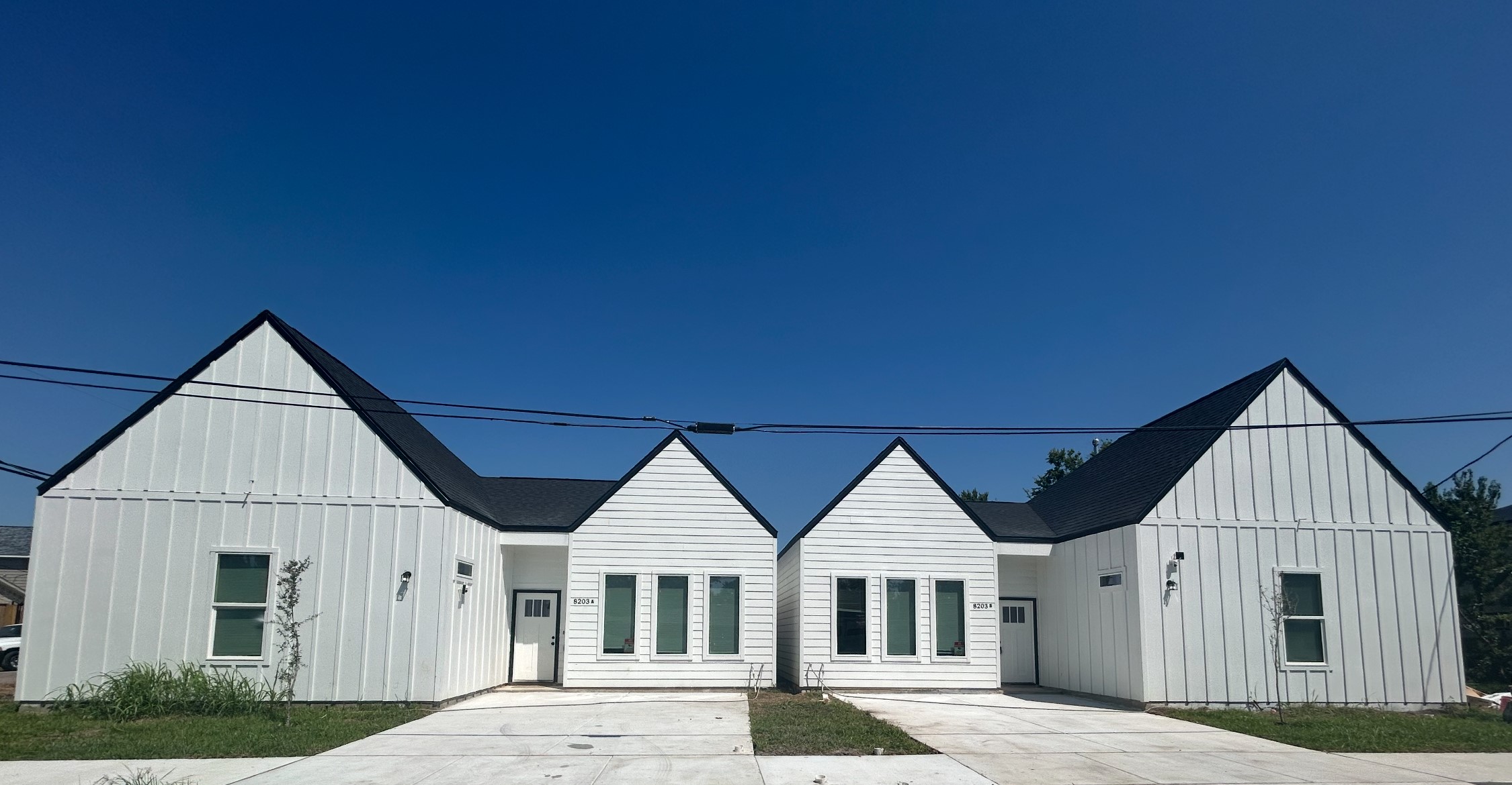8203 Sparta Street, Unit B Houston, TX 77028 - Photo 2 of 12 a view of house with yard