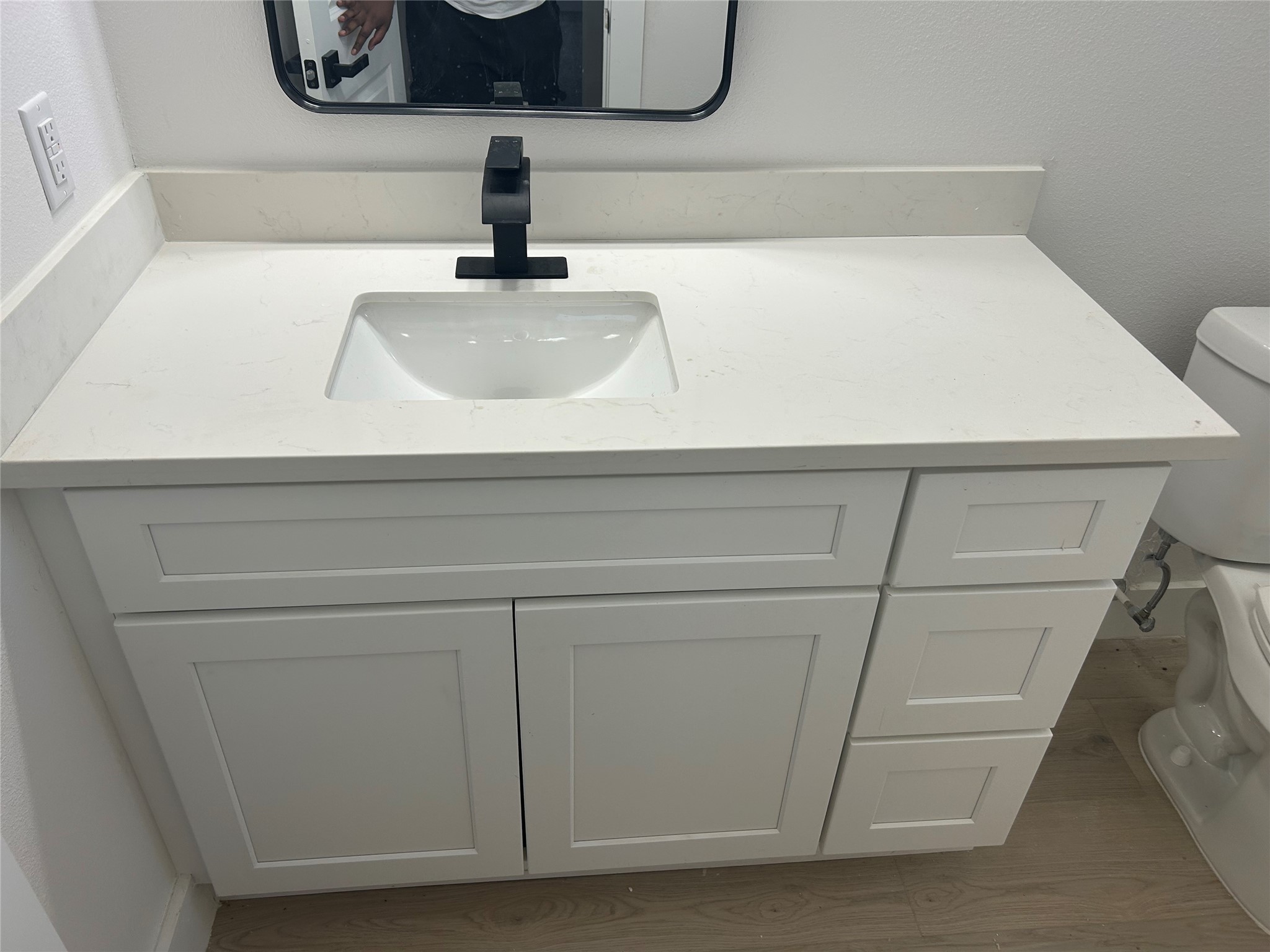 8203 Sparta Street, Unit B Houston, TX 77028 - Photo 7 of 12 a bathroom with a sink