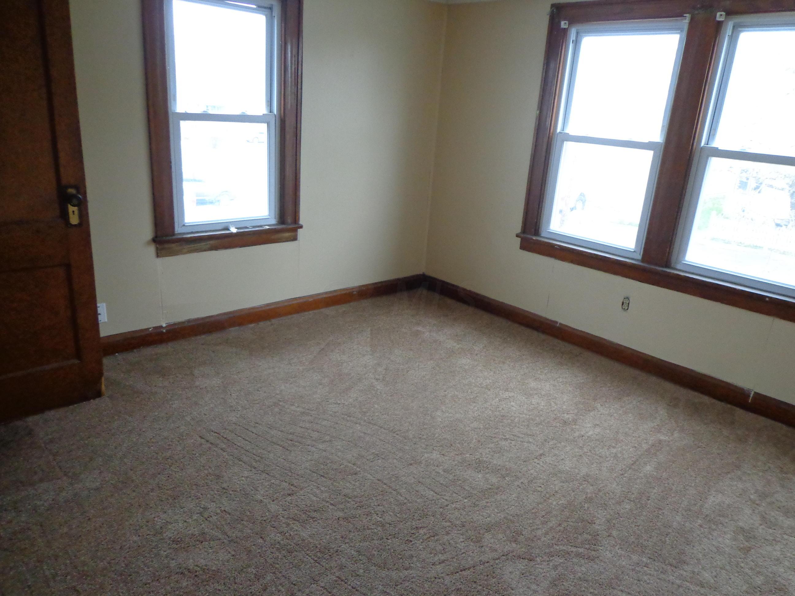 308 Derrer Road Columbus, OH 43204 - Photo 6 of 9 Gallery Image 6