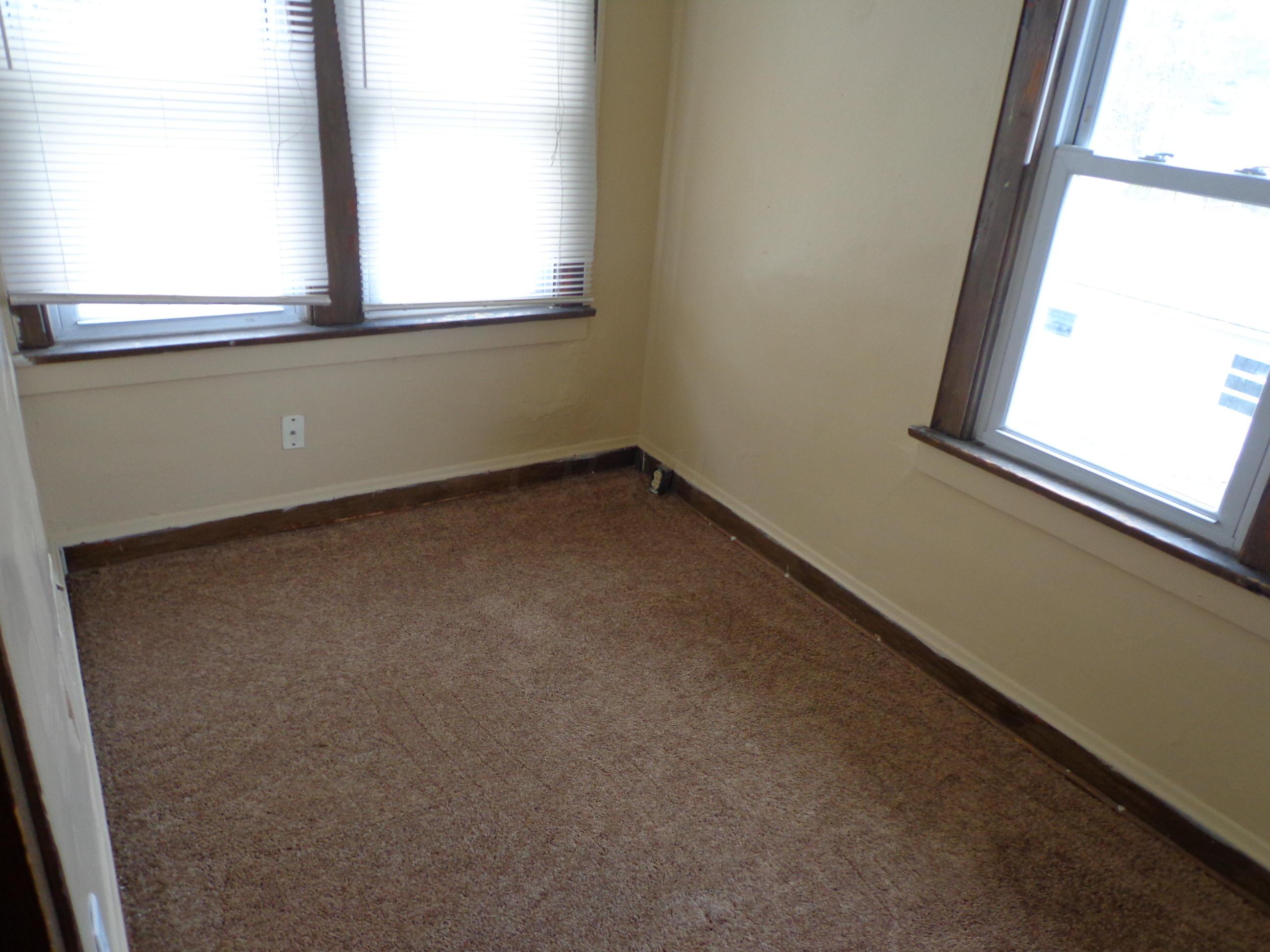 308 Derrer Road Columbus, OH 43204 - Photo 8 of 9 Gallery Image 8