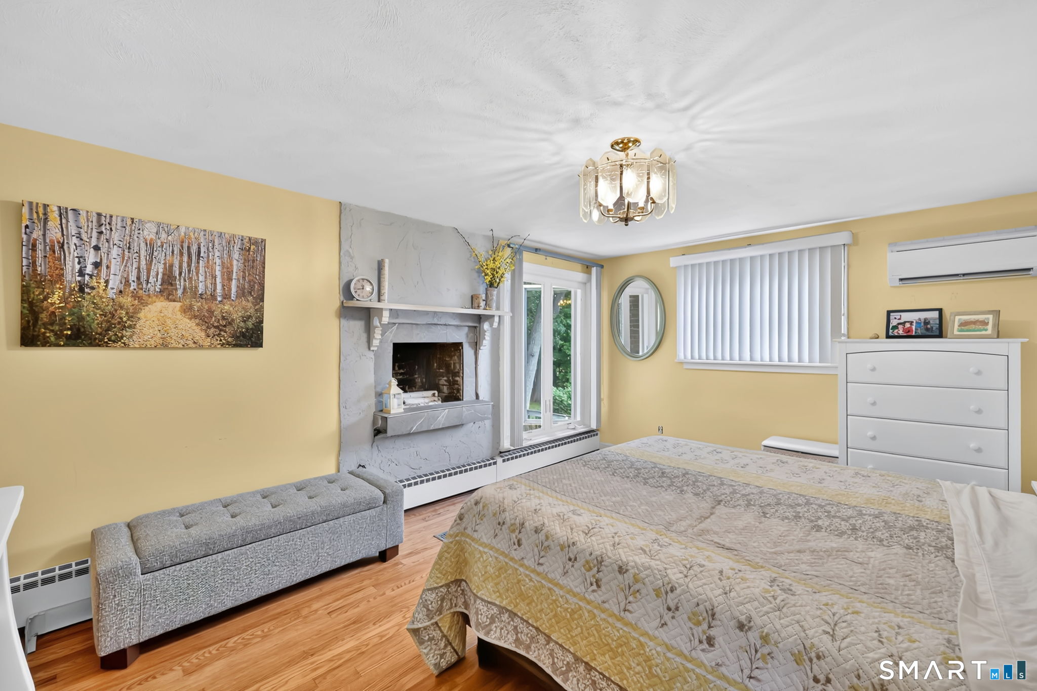 33 Chambers Street Manchester, CT 06042 - Photo 15 of 40