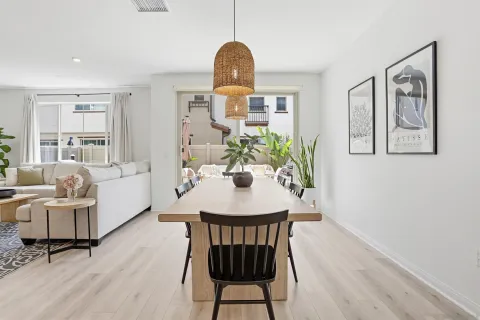 $859,000 | 1739 Vly Oak Way, Oceanside, CA 92056