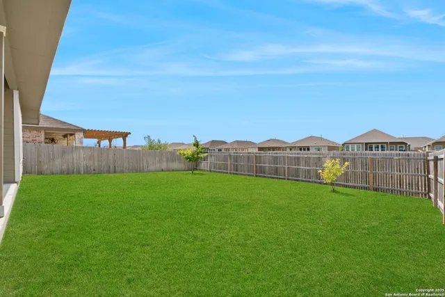 $2,500 | 8950 Rancher Place, Seguin, TX 78155