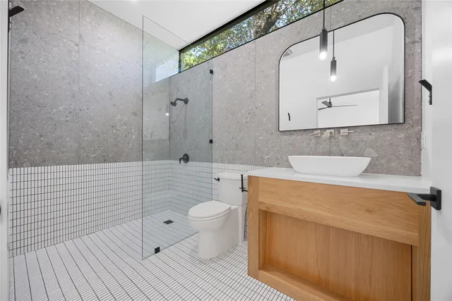 $2,095,000 | 7805 Lazy River Cove, Austin, TX 78730