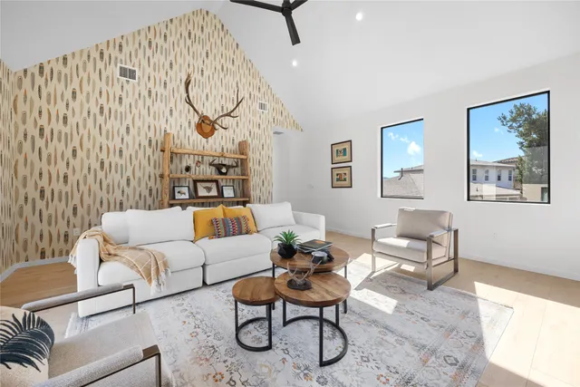 $2,095,000 | 7805 Lazy River Cove, Austin, TX 78730