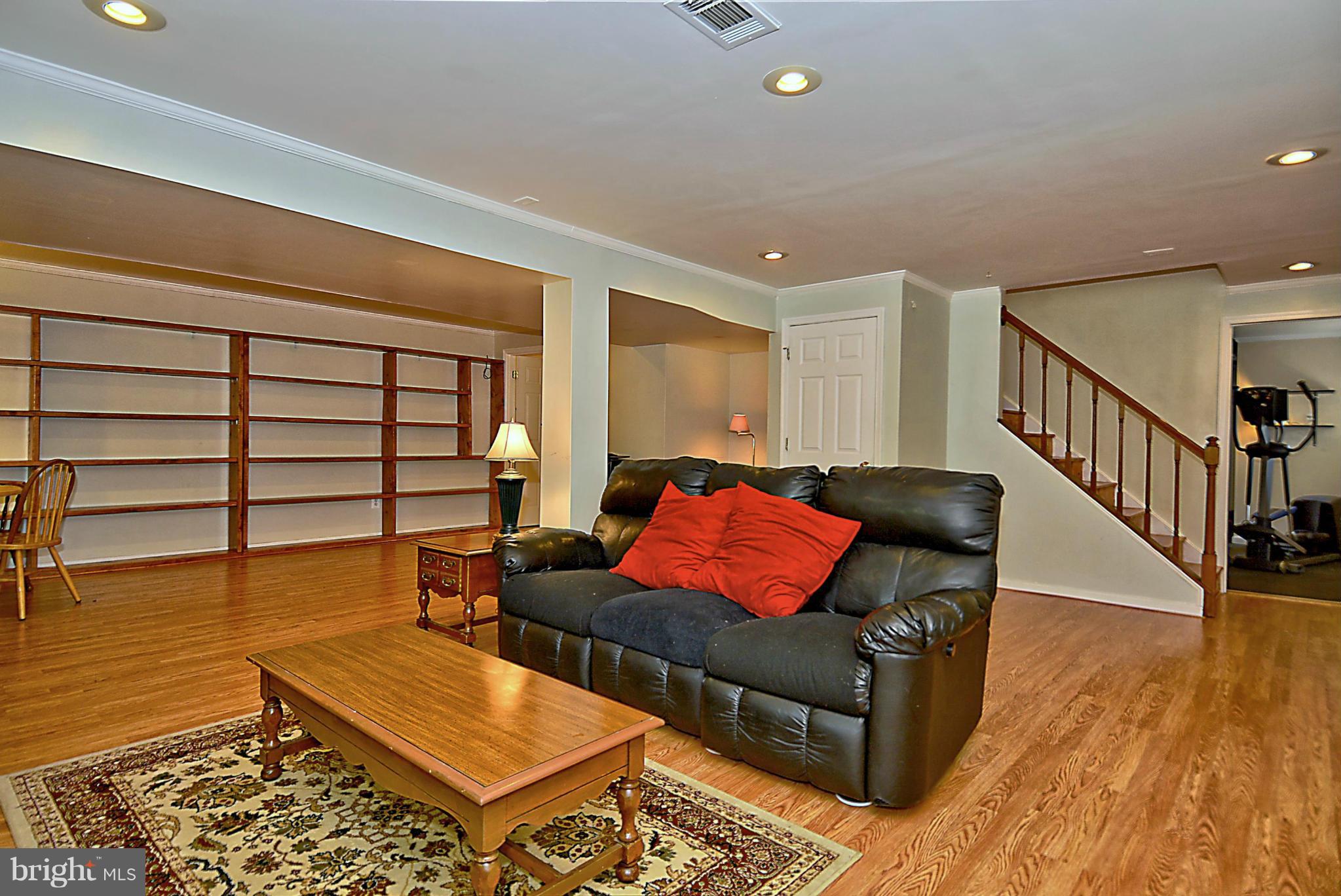 17245 Spates Hill Road Poolesville, MD 20837 - Photo 25 of 30 Basement