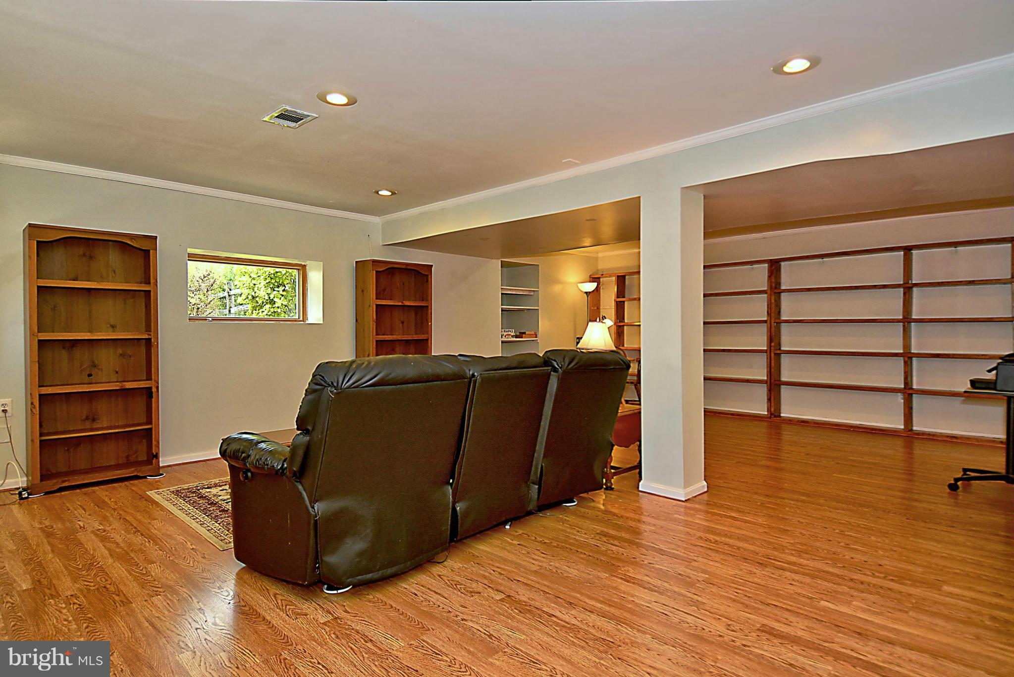 17245 Spates Hill Road Poolesville, MD 20837 - Photo 26 of 30 Basement