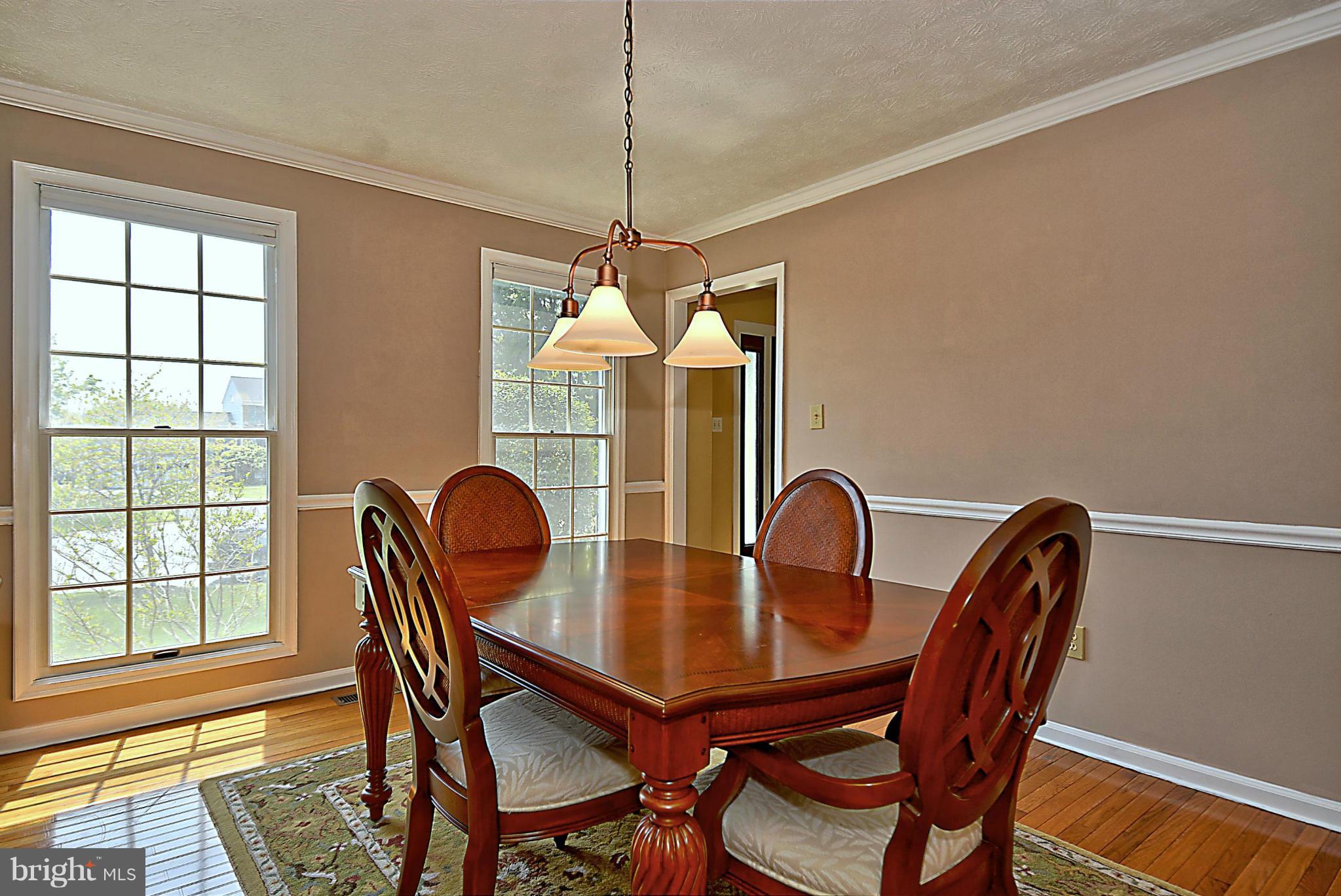 17245 Spates Hill Road Poolesville, MD 20837 - Photo 10 of 30 Dining Room