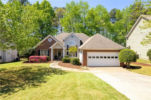 $370,000 | 3390 English Oaks Drive Northwest, Kennesaw, GA 30144