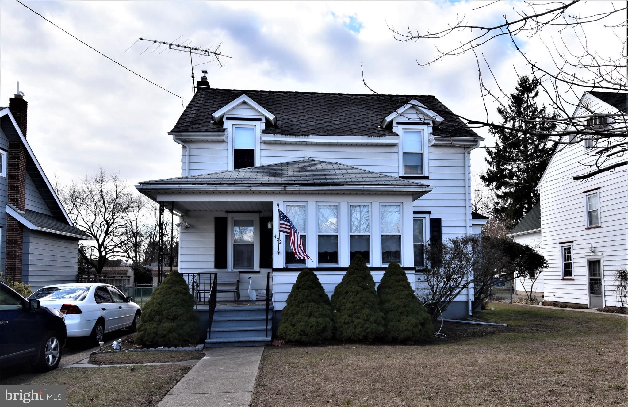 402 Lippincott Avenue Riverside, NJ 08075 - Photo 1 of 18