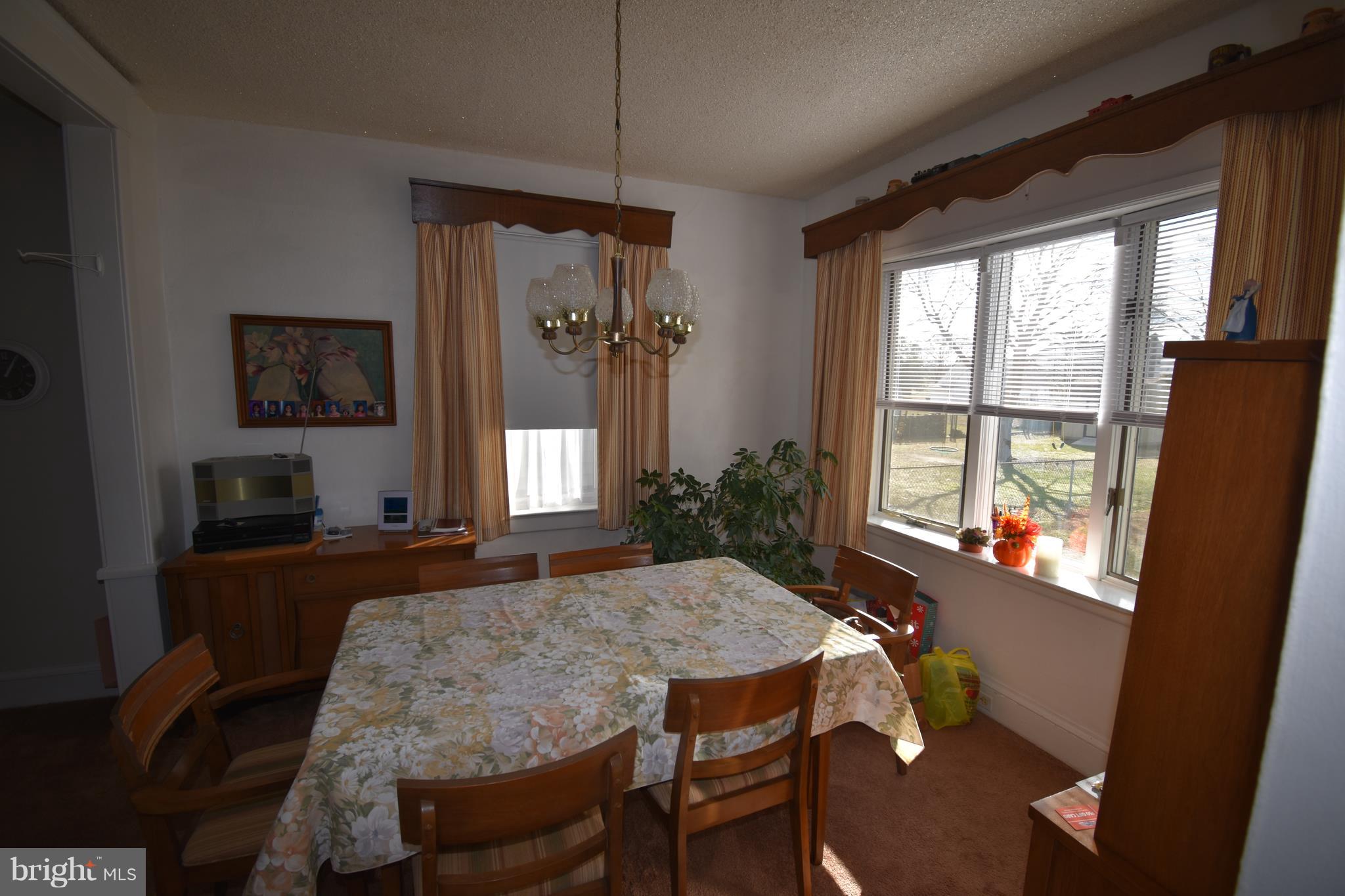 402 Lippincott Avenue Riverside, NJ 08075 - Photo 11 of 18