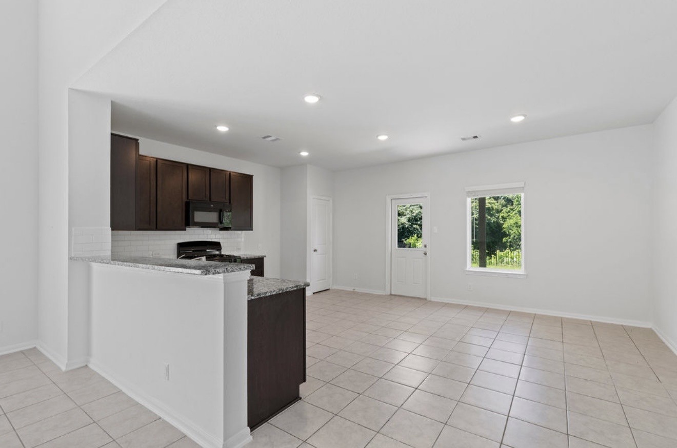 5319 Rivers Edge Drive Richmond, TX 77469 - Photo 7 of 24