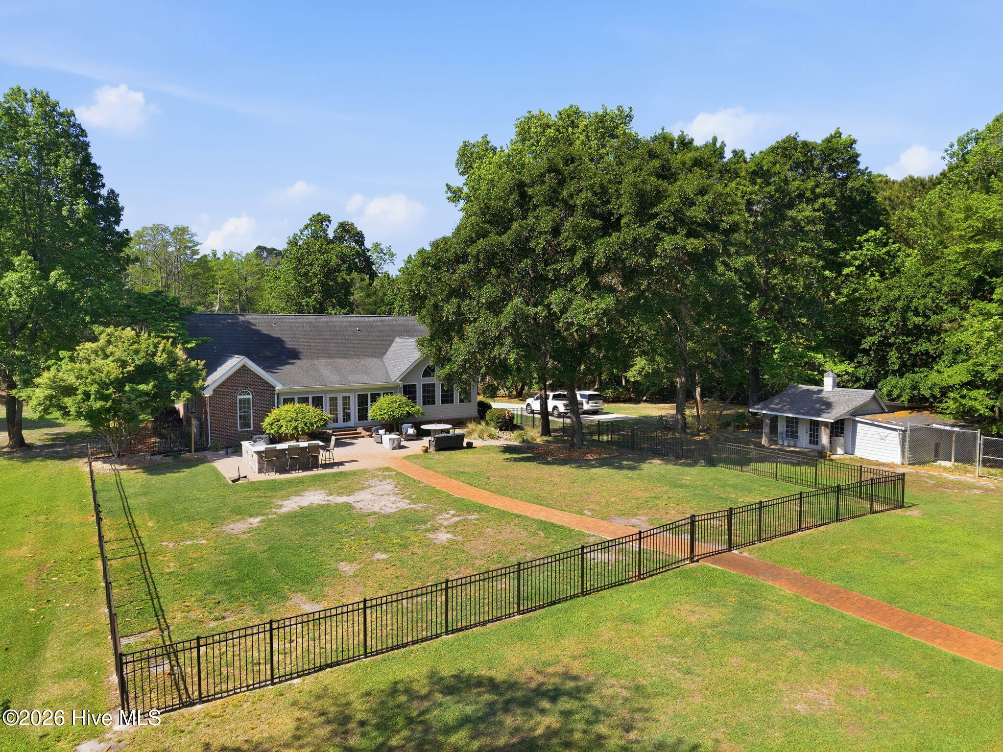 410 Whitebridge Road Hampstead, NC 28443 - Photo 86 of 94 11-web-or-mls-dji_20260423103947_0273_d