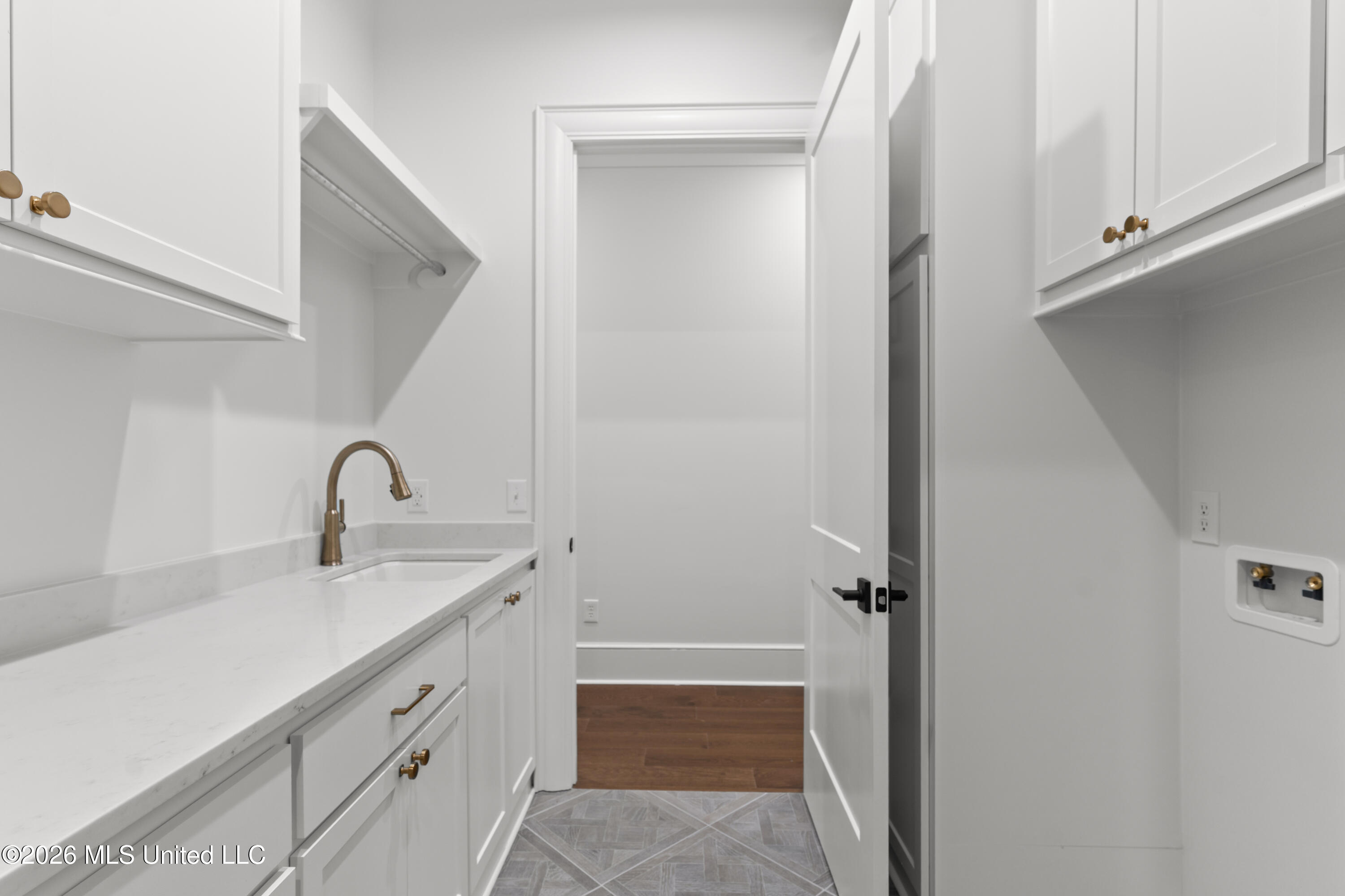 637 Big Vly Loop Flowood, MS 39232 - Photo 43 of 66 DSC00474