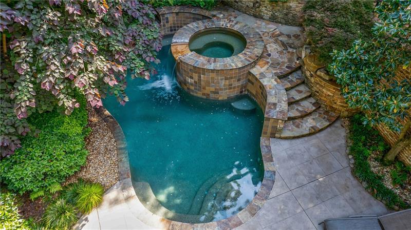 1255 Beech Haven Road Northeast Atlanta, GA 30324 - Photo 2 of 87