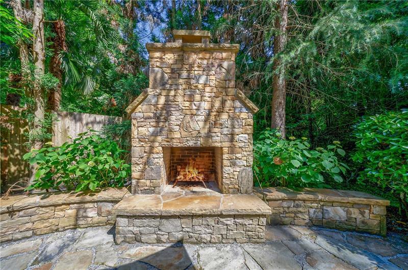 1255 Beech Haven Road Northeast Atlanta, GA 30324 - Photo 3 of 87