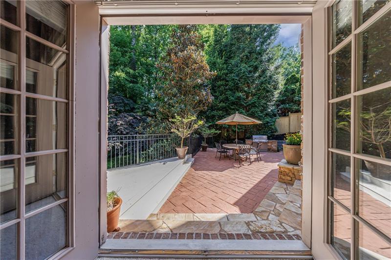 1255 Beech Haven Road Northeast Atlanta, GA 30324 - Photo 45 of 87