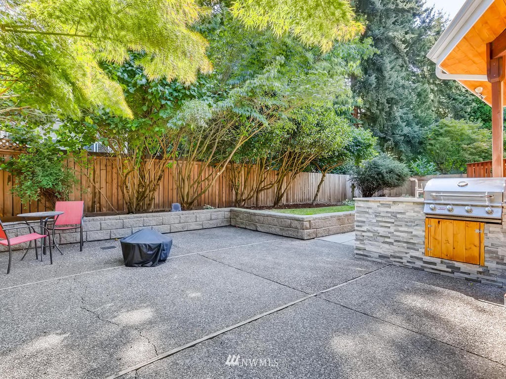 10931 Southeast 183rd Court Renton, WA 98055 - Photo 23 of 28 Gallery Image 23