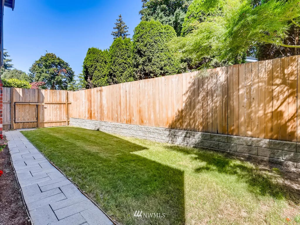 10931 Southeast 183rd Court Renton, WA 98055 - Photo 25 of 28 Gallery Image 25