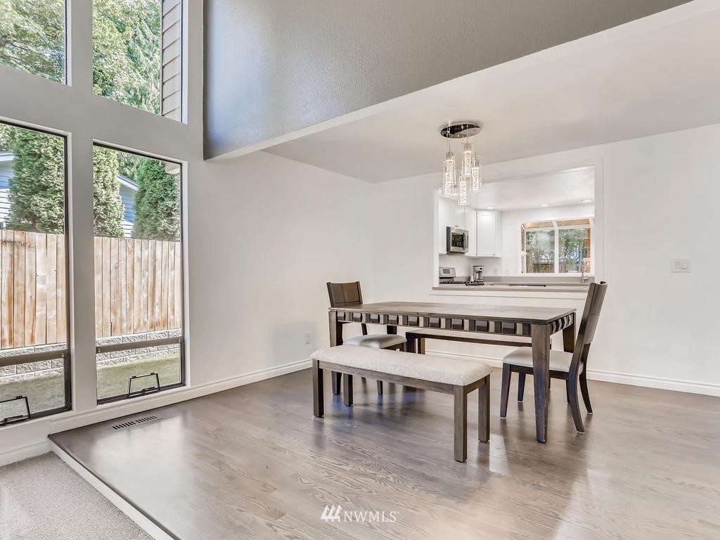 10931 Southeast 183rd Court Renton, WA 98055 - Photo 6 of 28 Gallery Image 6