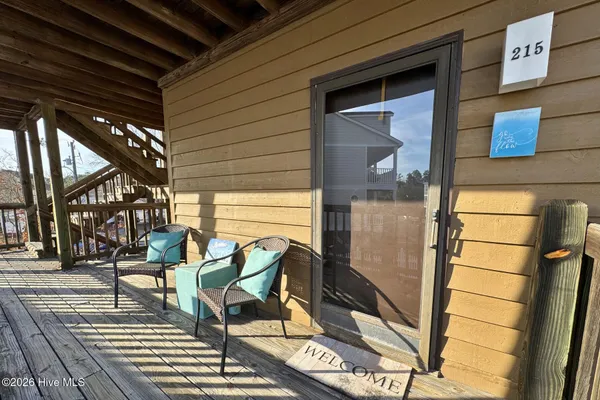 $126,000 | 215 Lake Place, Unit 215, Elizabethtown, NC 28337