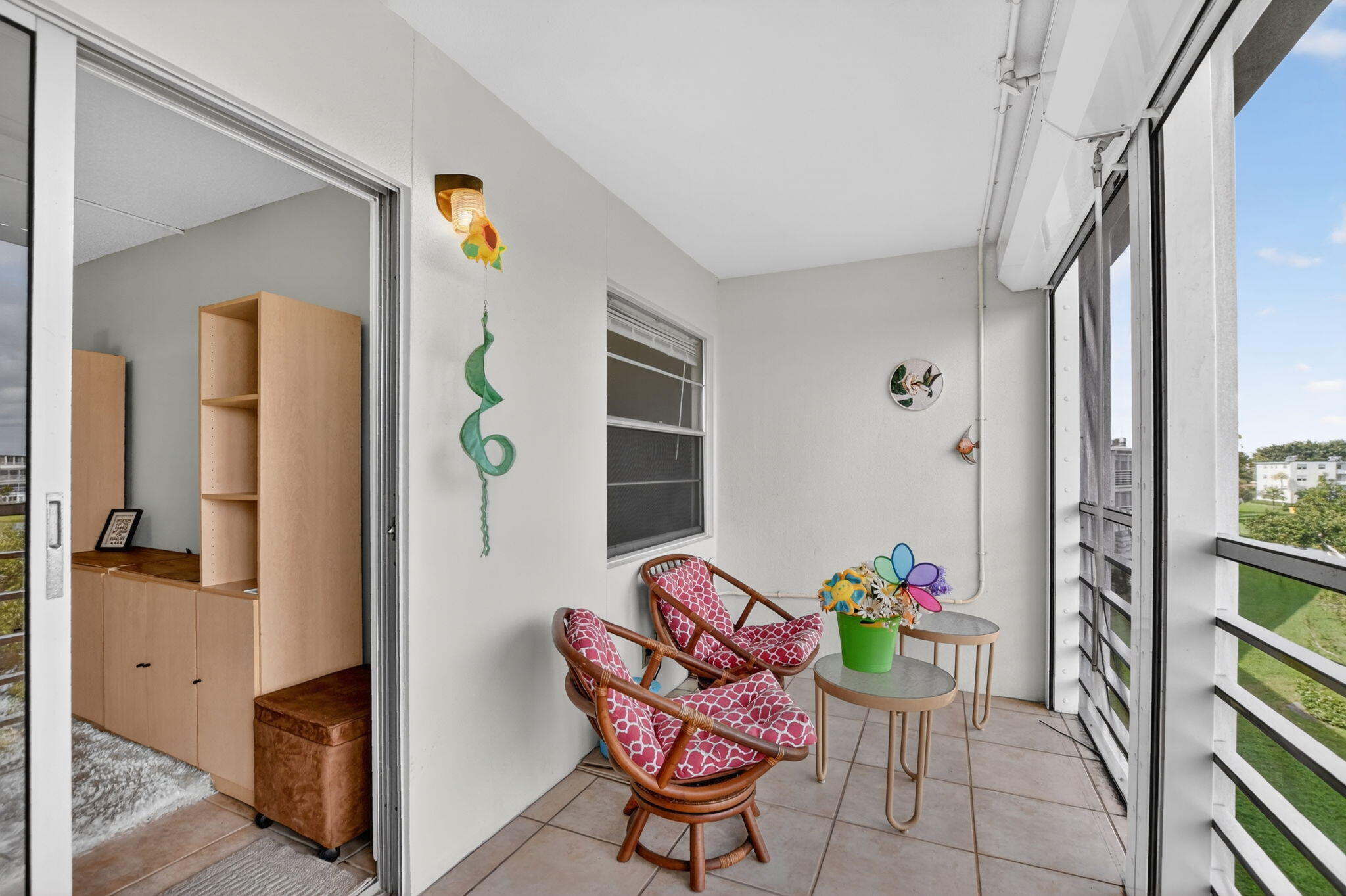 4008 Hythe A Boca Raton, FL 33434 - Photo 23 of 58 a view of an entryway with furniture and livingroom view