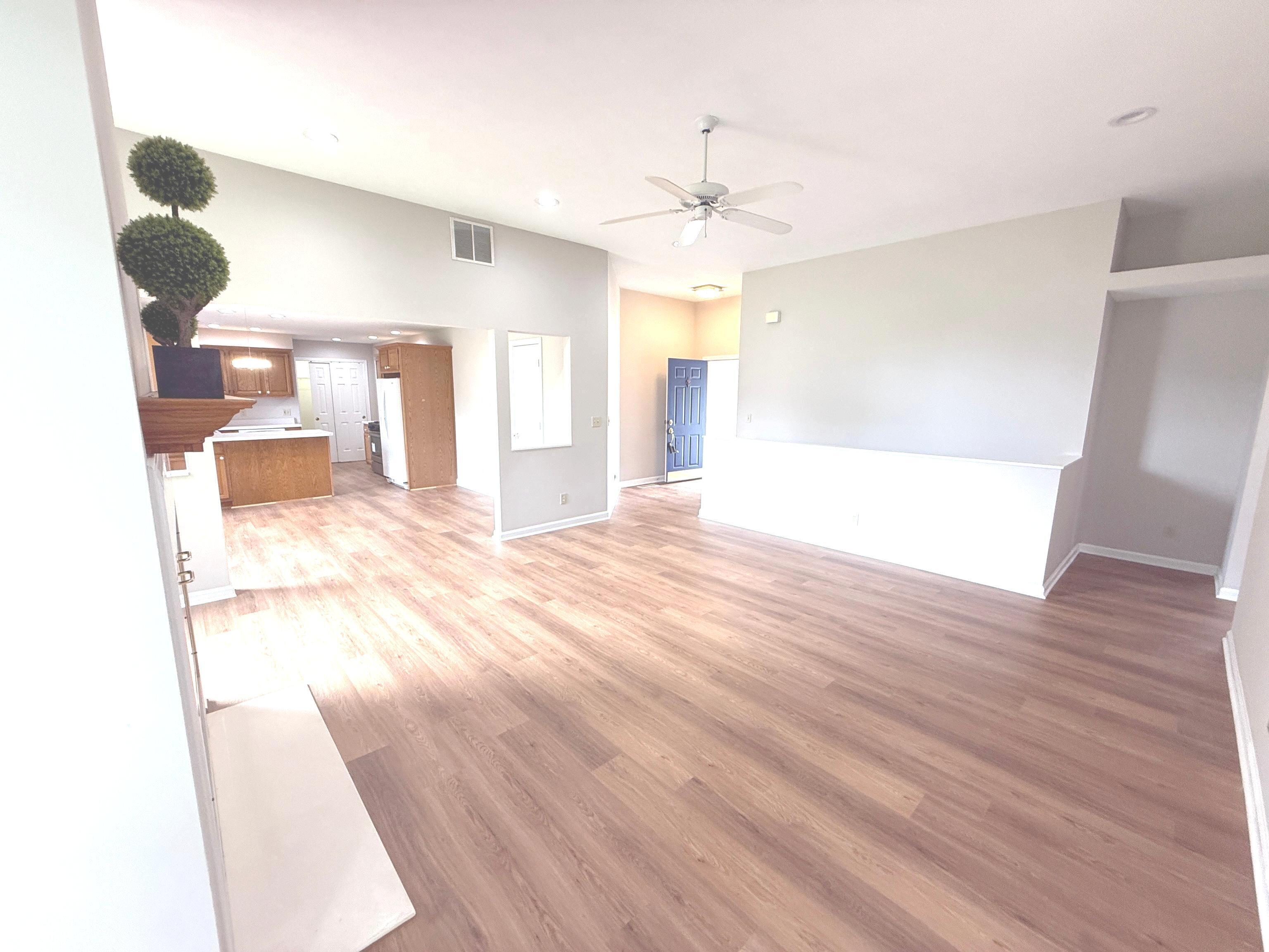 2231 Reston Lane Columbus, IN 47203 - Photo 11 of 48