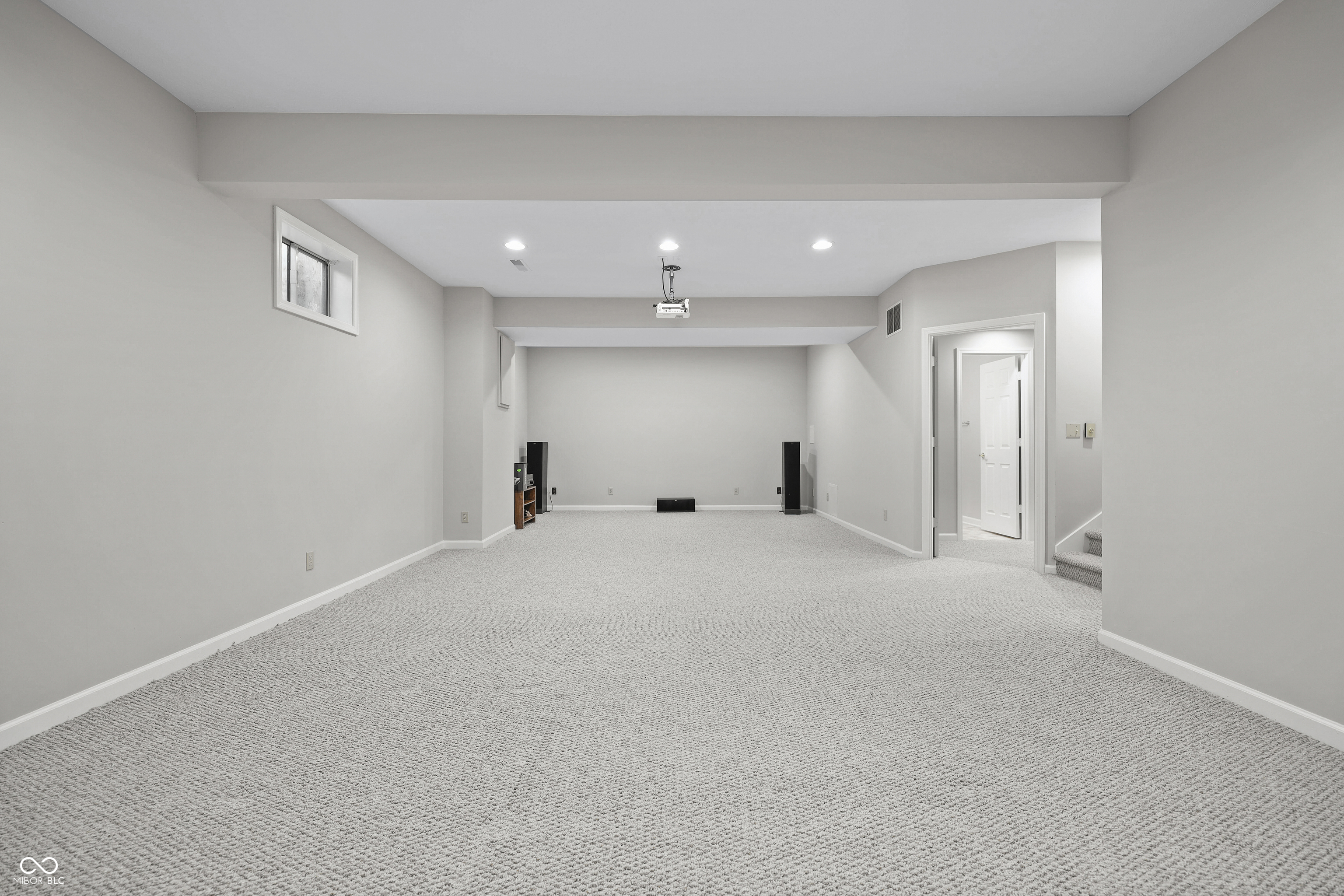 2231 Reston Lane Columbus, IN 47203 - Photo 34 of 48