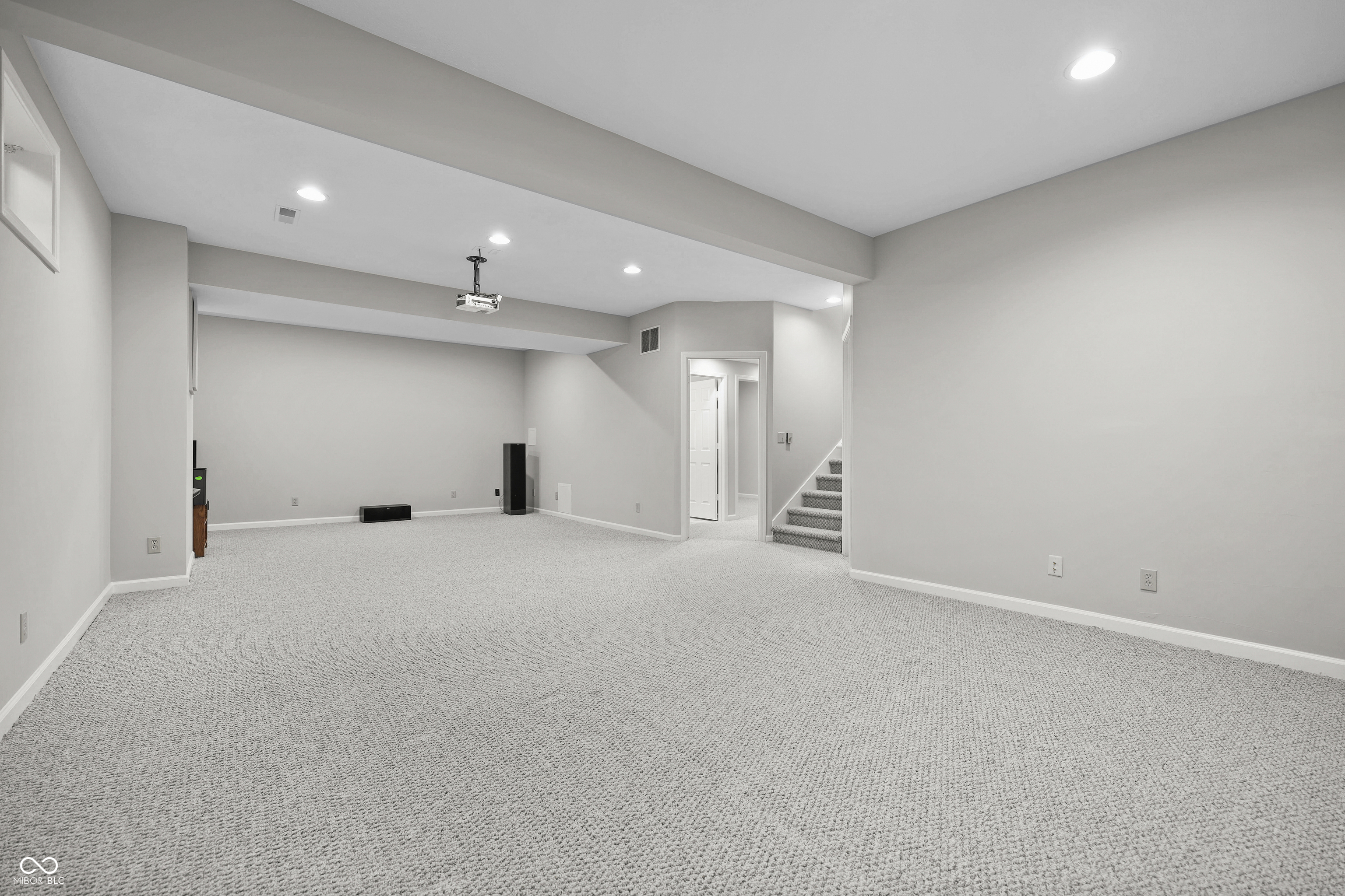 2231 Reston Lane Columbus, IN 47203 - Photo 35 of 48