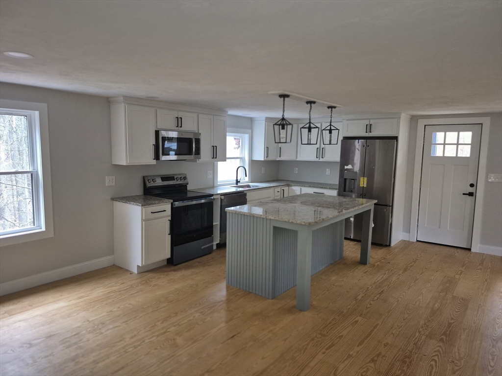 182 Main Road Gill, MA 01354 - Photo 8 of 20