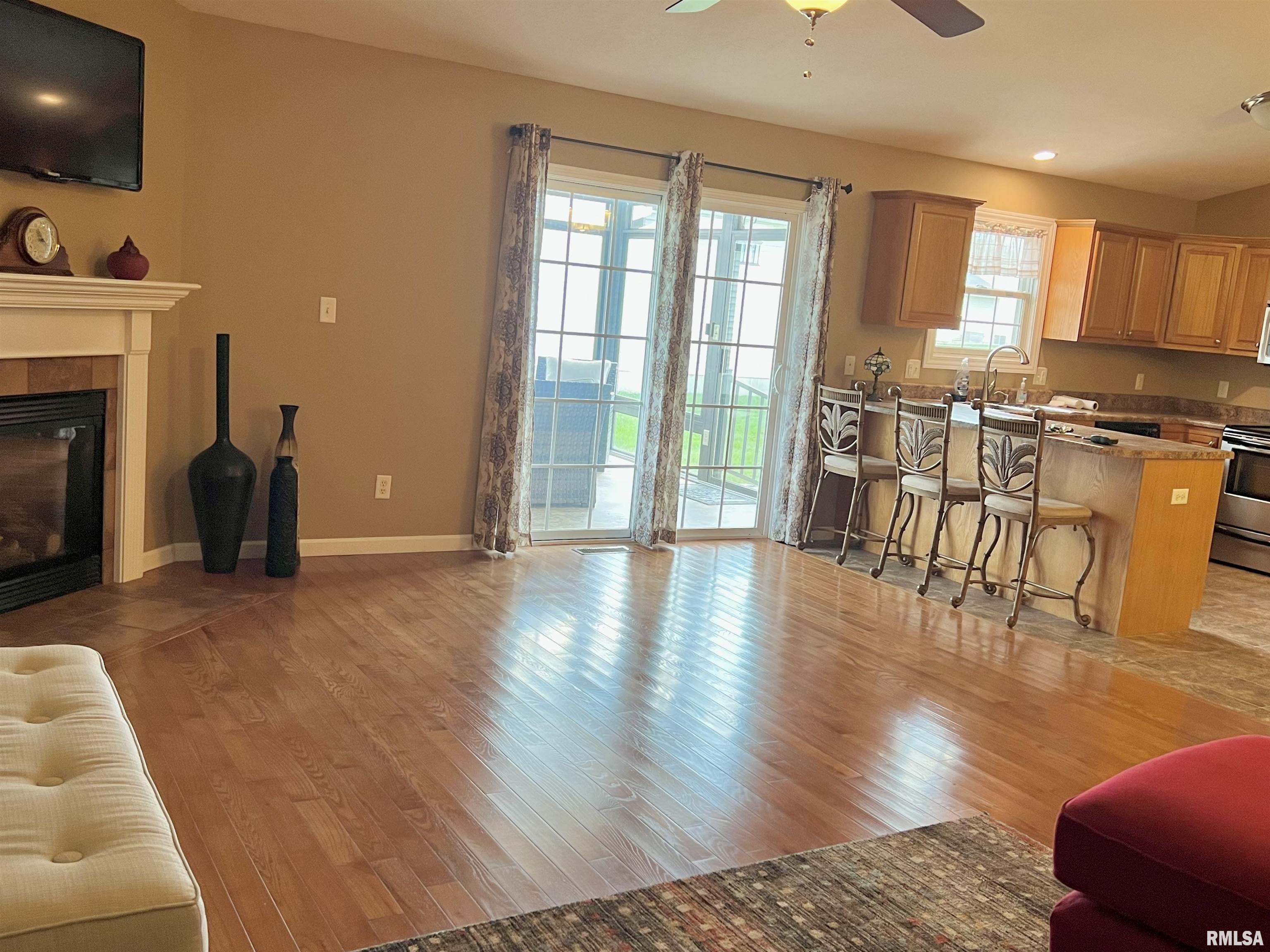 5317 Biltmore Drive Springfield, IL 62711 - Photo 3 of 11