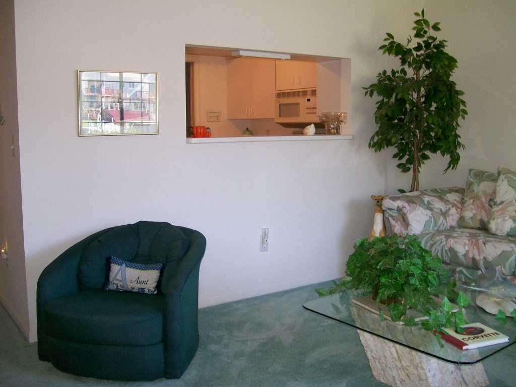 143 Milton Road Algonac, MI 48001 - Photo 9 of 21 31265297-8.JPG