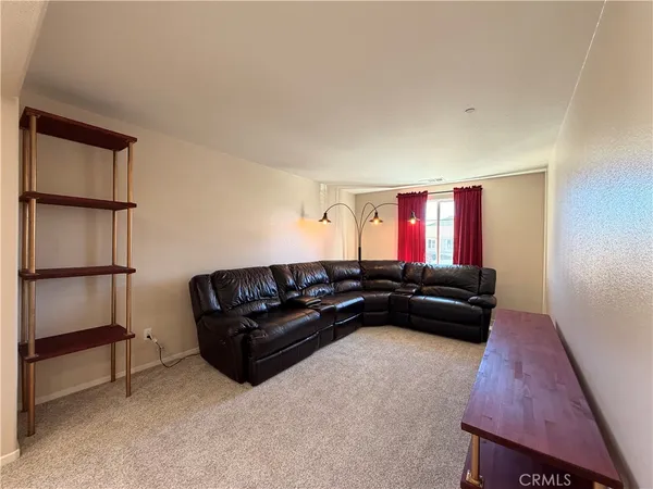 $3,600 | 34322 Blossoms Drive, Lake Elsinore, CA 92532