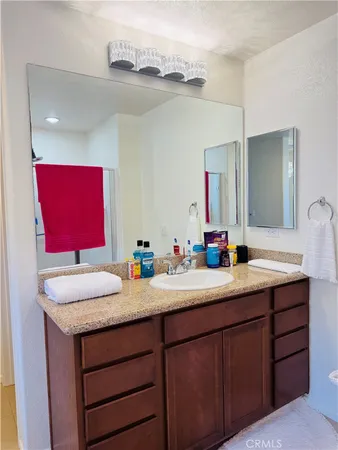 $3,600 | 34322 Blossoms Drive, Lake Elsinore, CA 92532