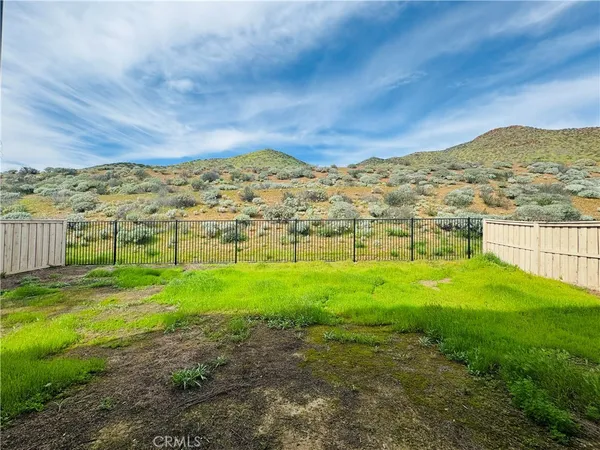 $3,600 | 34322 Blossoms Drive, Lake Elsinore, CA 92532