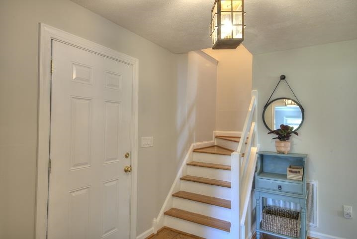 31 Spring Court Waynesboro, VA 22980 - Photo 3 of 67 Gallery Image 3