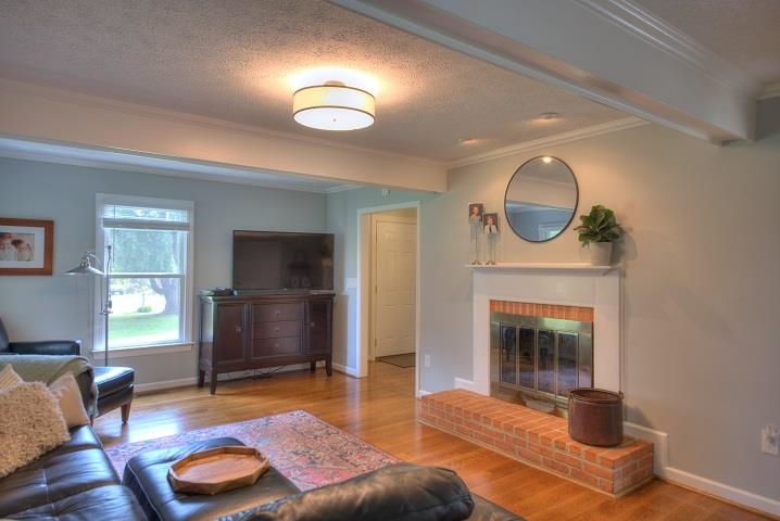 31 Spring Court Waynesboro, VA 22980 - Photo 5 of 67 Gallery Image 5